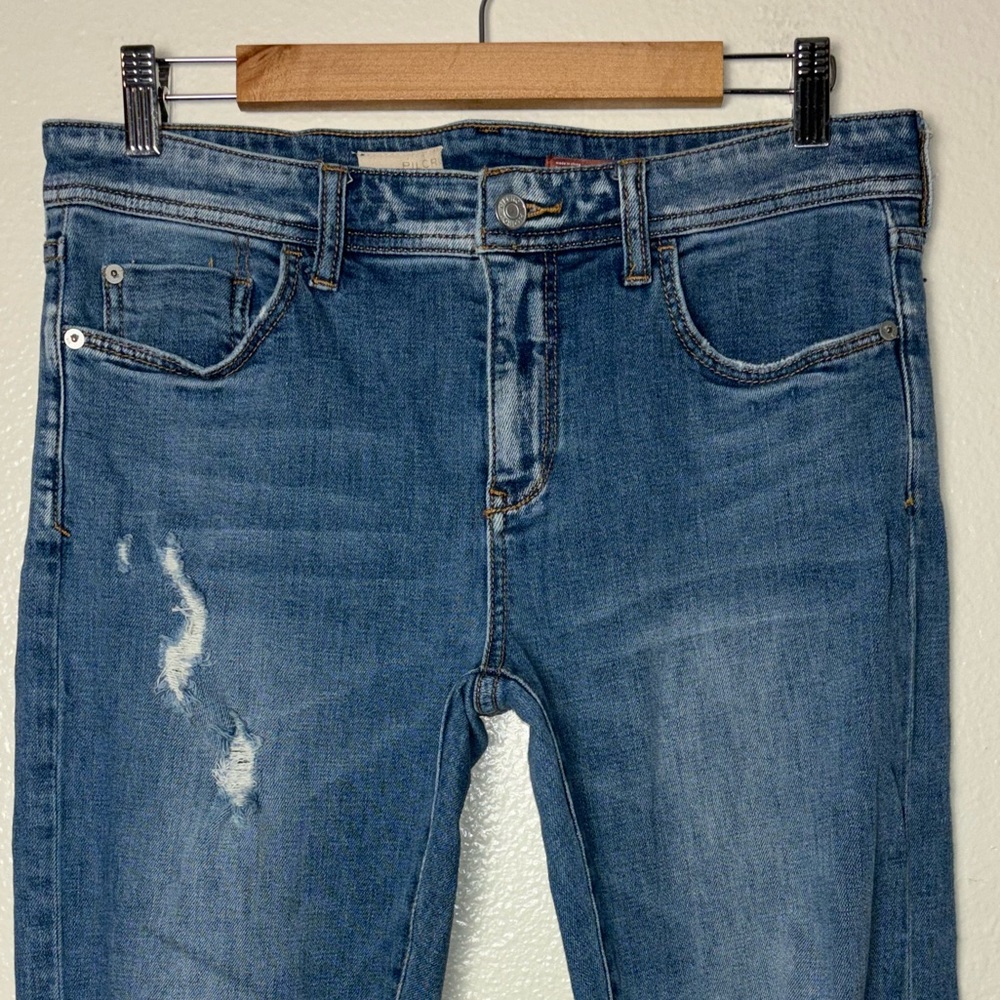 Pilcro Slim Boyfriend Crop jeans Woman's Size 29 distressed - Picture 7 of 16